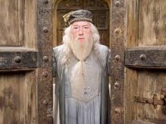 Lencana pasukan Dumbledore HC